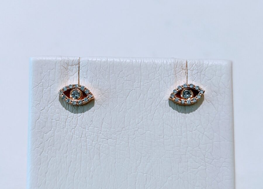 Gold diamond earrings Earrings